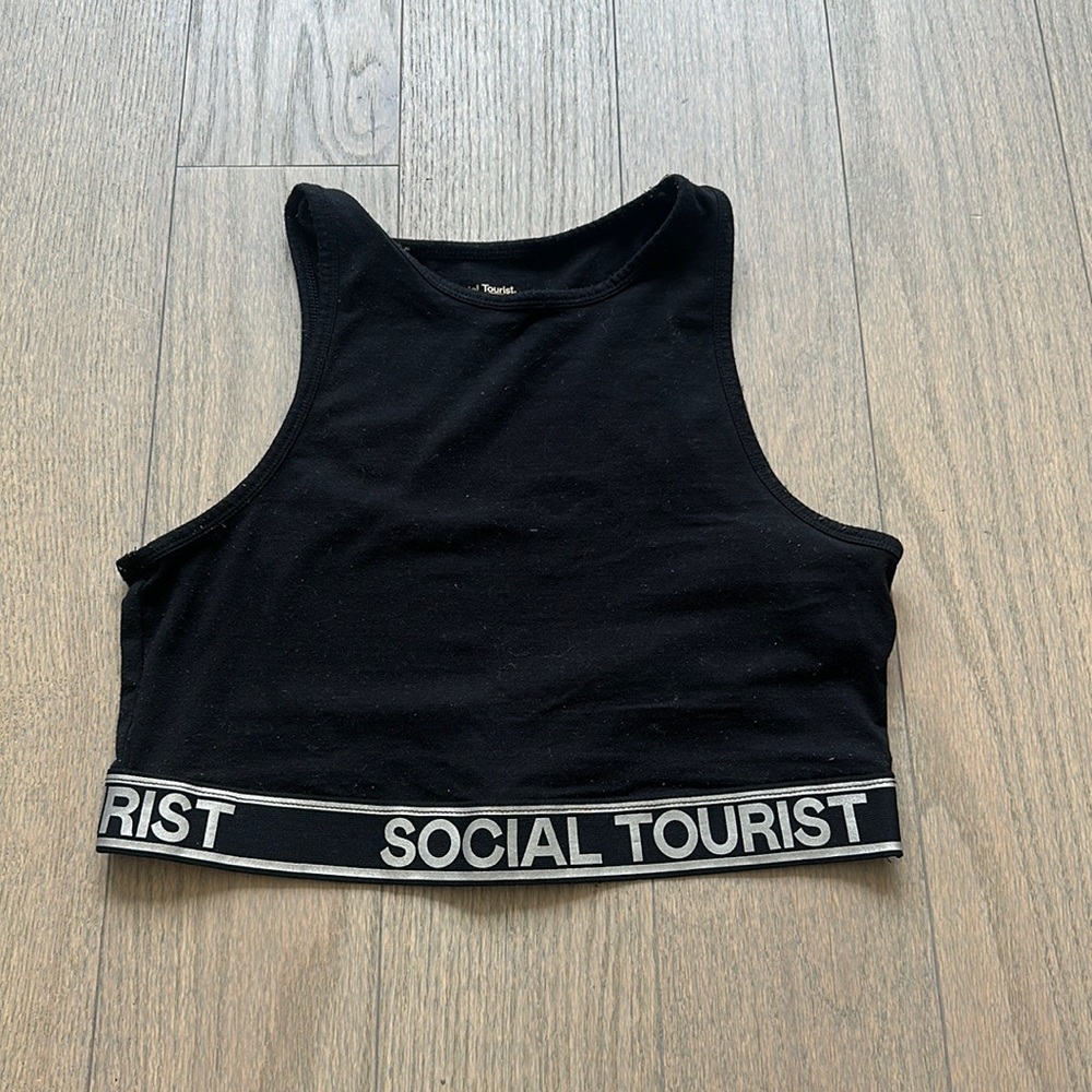 Social Tourist High Neck Crop Tank